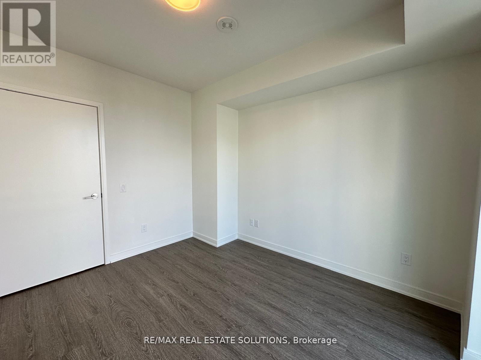 1105 - 425 Front Street E, Toronto, Ontario  M5A 0X2 - Photo 10 - C12756858