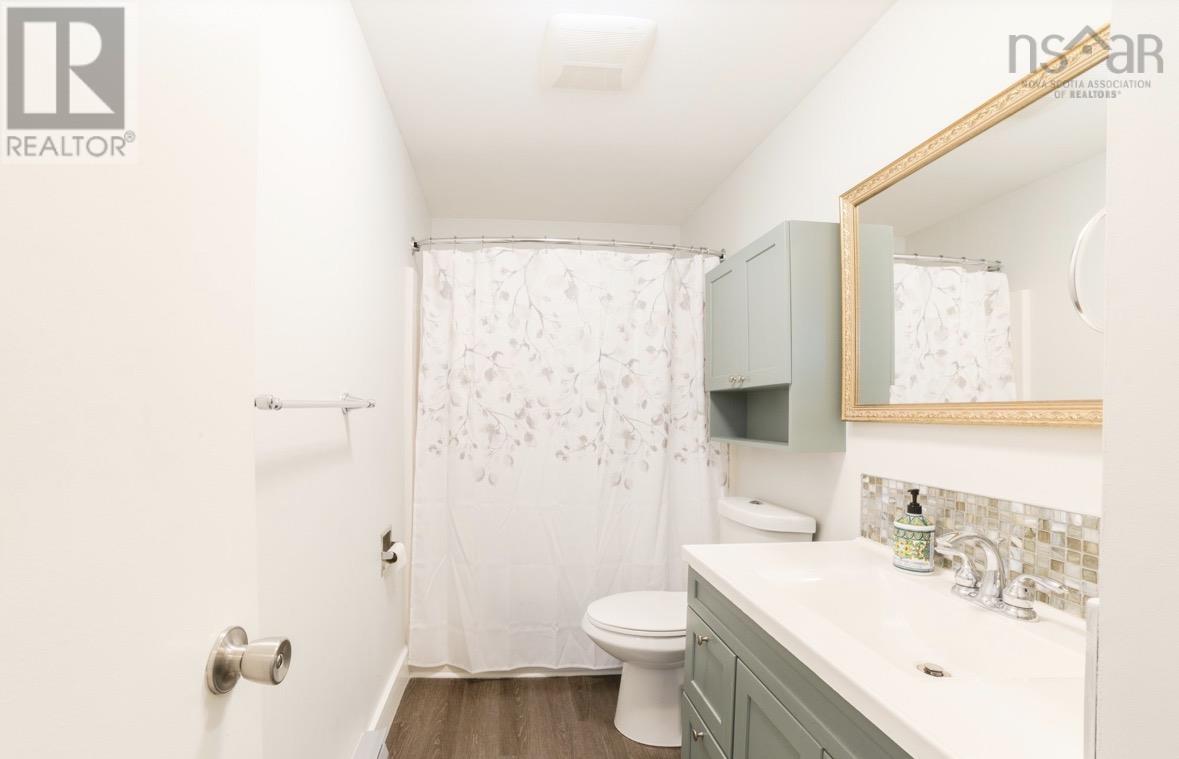 18 Sunnyvale Crescent, Lower Sackville, Nova Scotia  B4E 2G5 - Photo 7 - 202602091