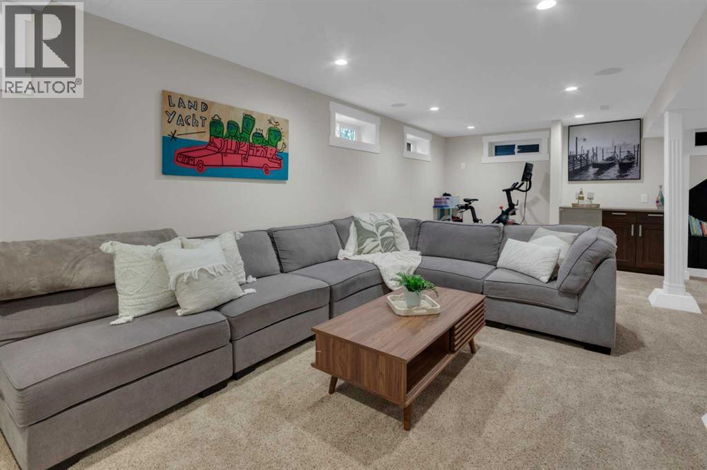 184 Cornwallis Drive Nw, Calgary, Alberta  T2K 1V2 - Photo 21 - A2279742