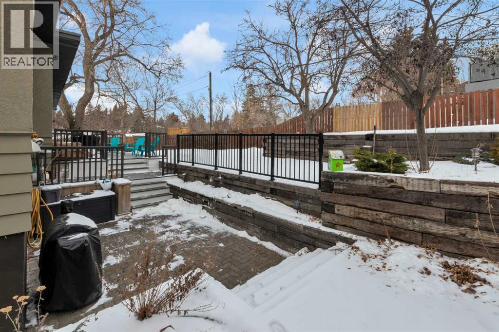 184 Cornwallis Drive Nw, Calgary, Alberta  T2K 1V2 - Photo 28 - A2279742