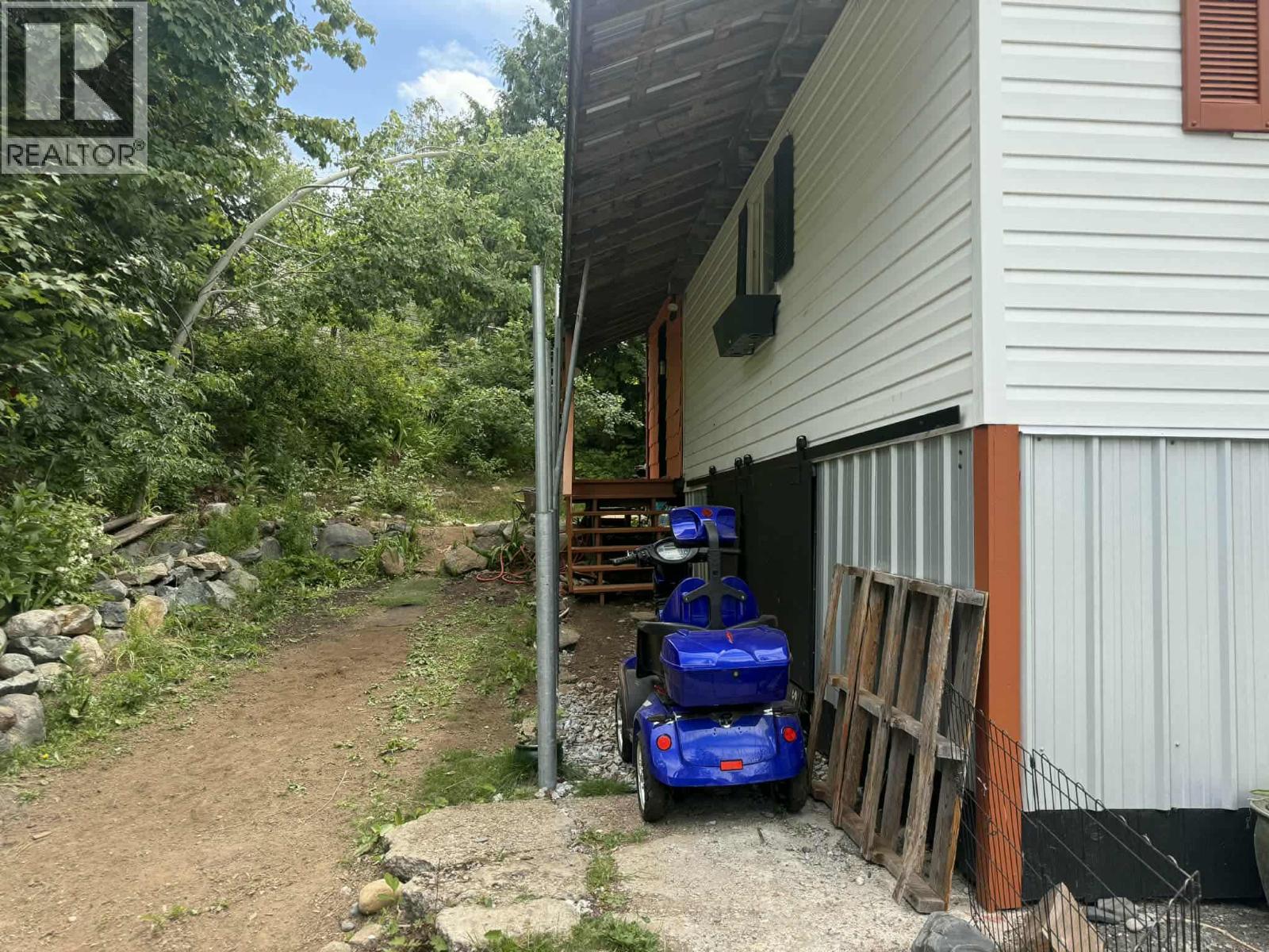 891 Monte Vista Drive Unit# 29, Rossland, British Columbia  V0G 1Y0 - Photo 26 - 10374565