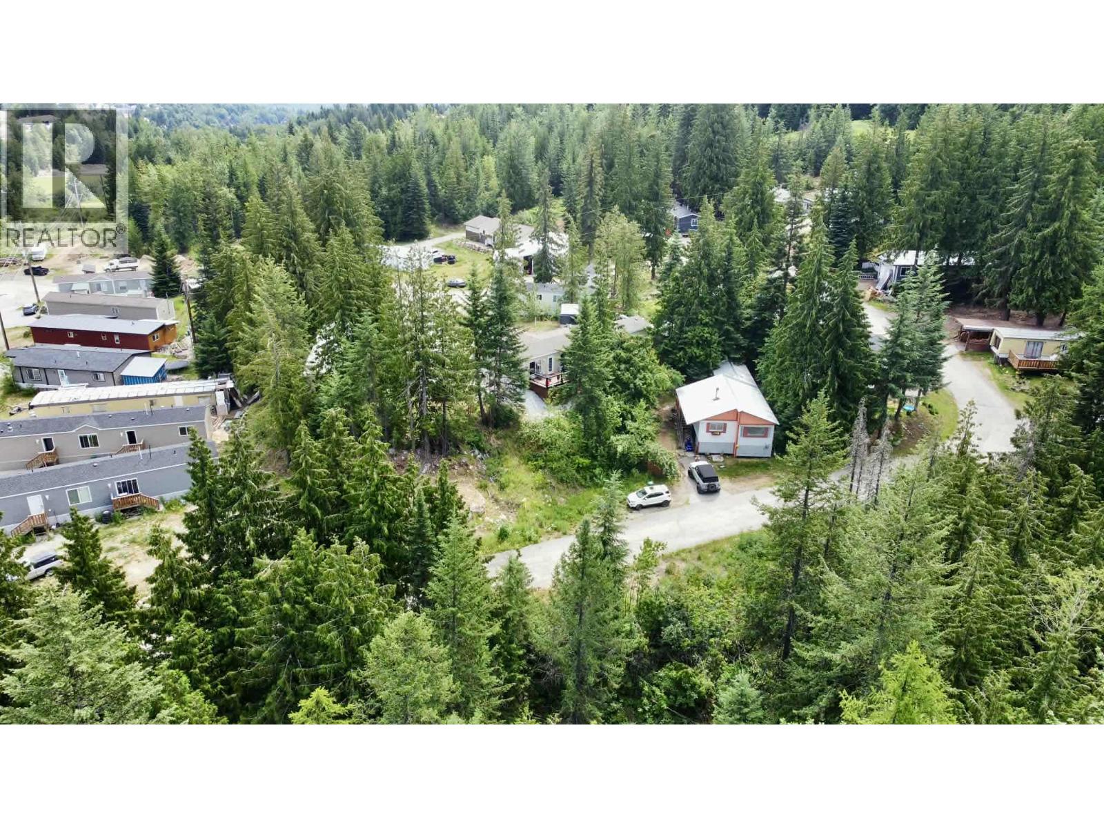 891 Monte Vista Drive Unit# 29, Rossland, British Columbia  V0G 1Y0 - Photo 6 - 10374565