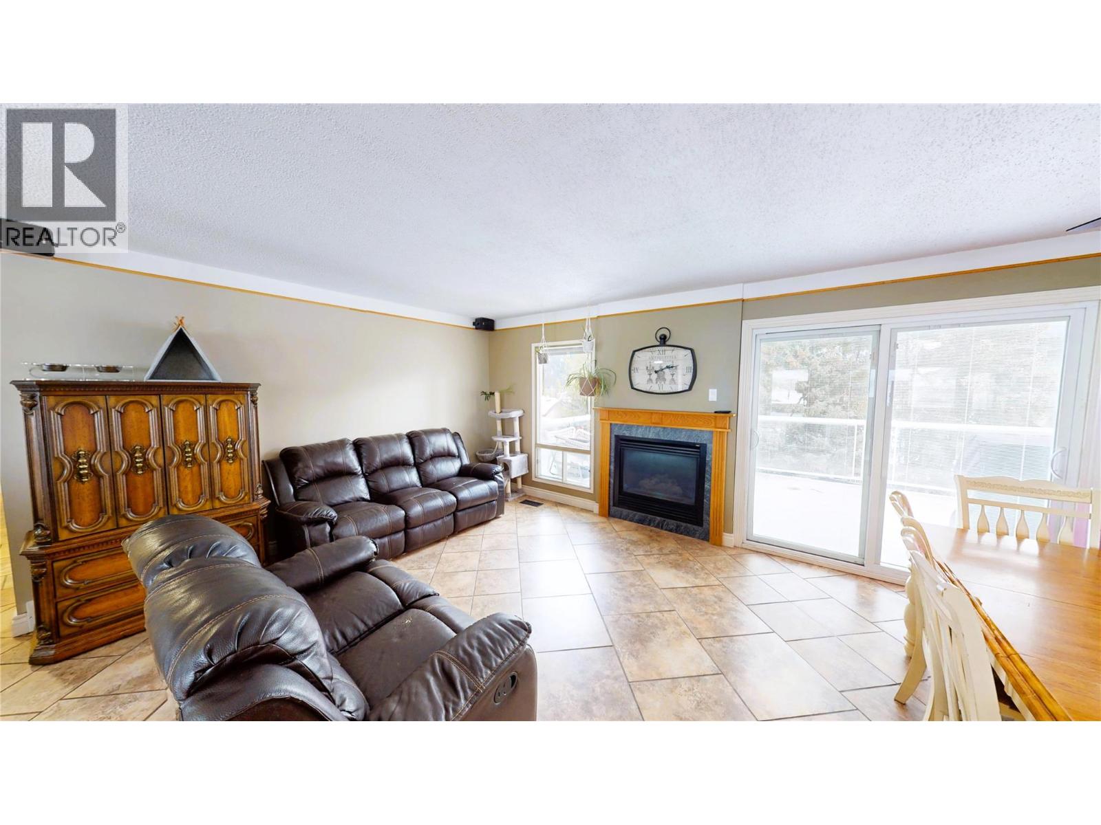 1110 Ash Crescent, Elkford, British Columbia  V0B 1H0 - Photo 11 - 10372848