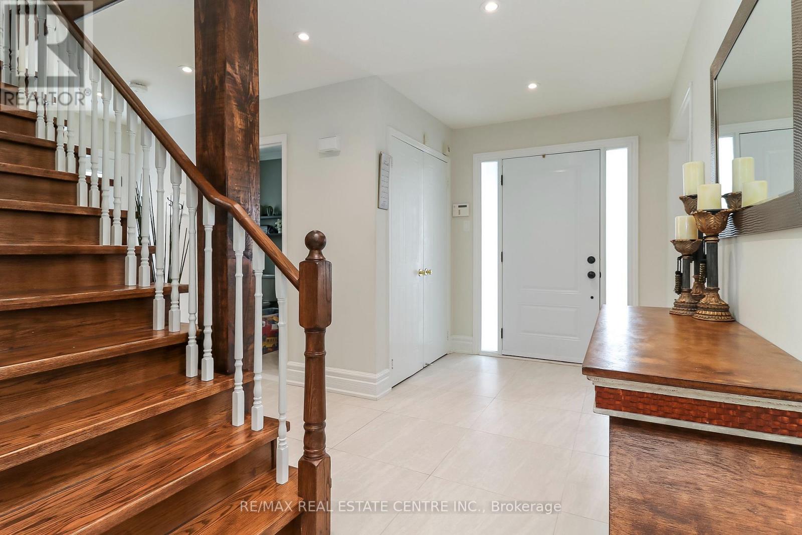 39 Cardinal Street, Barrie (Cundles East), Ontario  L4M 6C9 - Photo 16 - S12756818