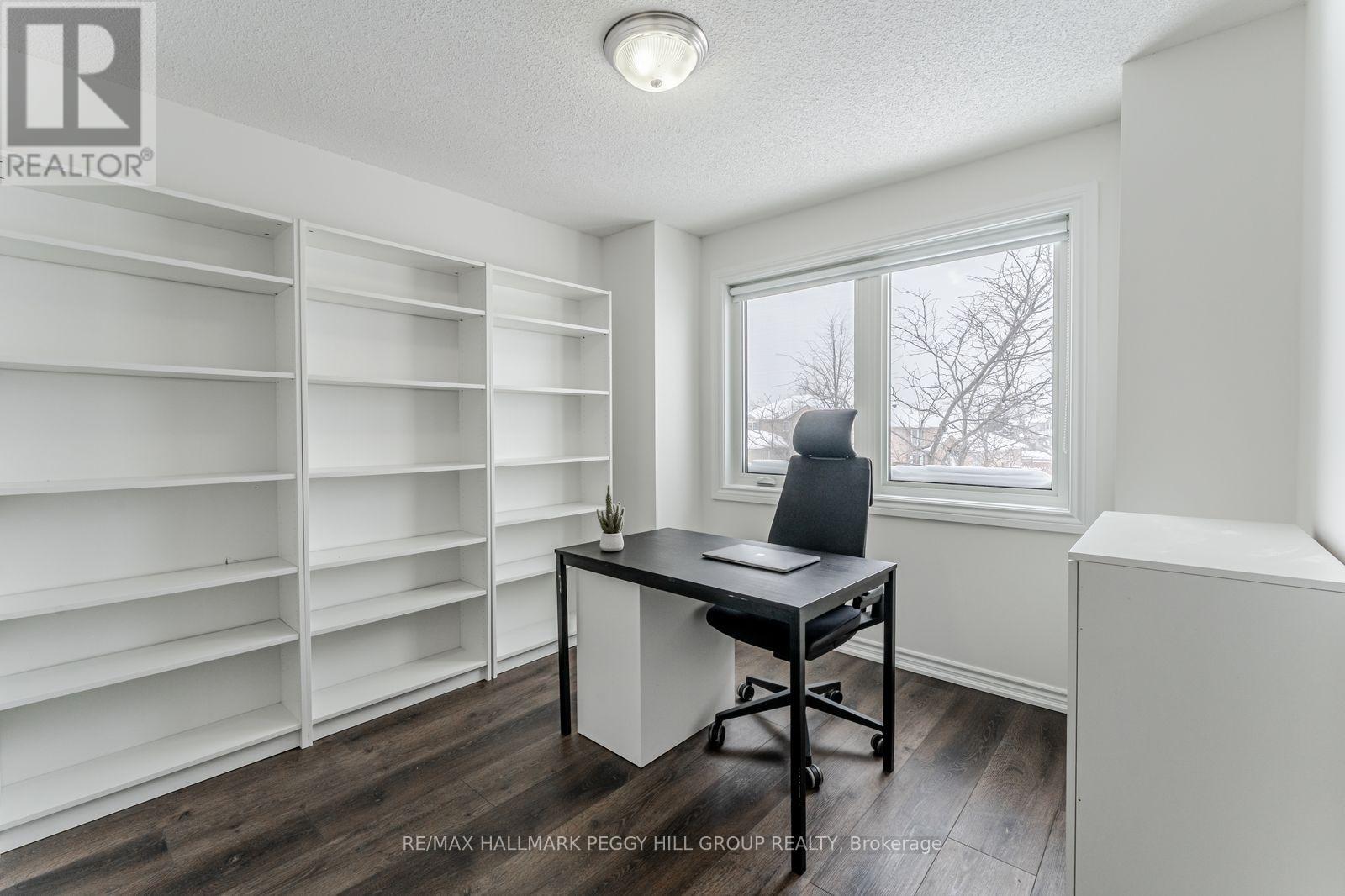 27 Mcavoy Drive, Barrie (Edgehill Drive), Ontario  L4N 0P8 - Photo 13 - S12757032