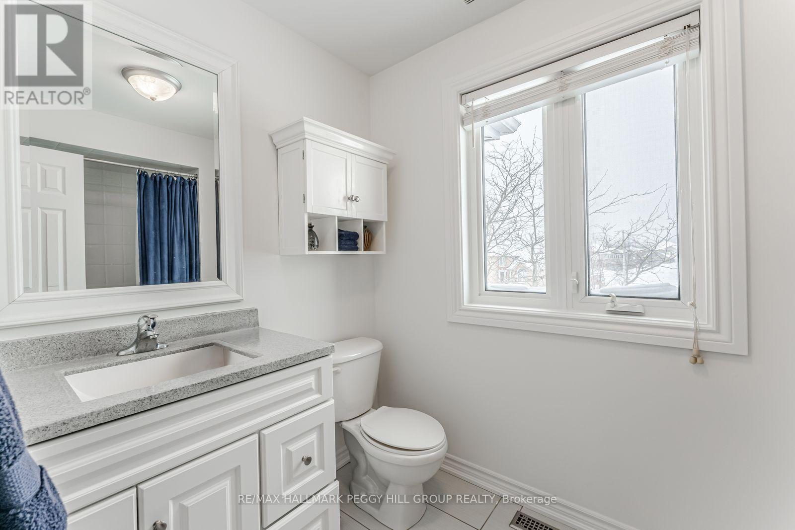 27 Mcavoy Drive, Barrie (Edgehill Drive), Ontario  L4N 0P8 - Photo 14 - S12757032