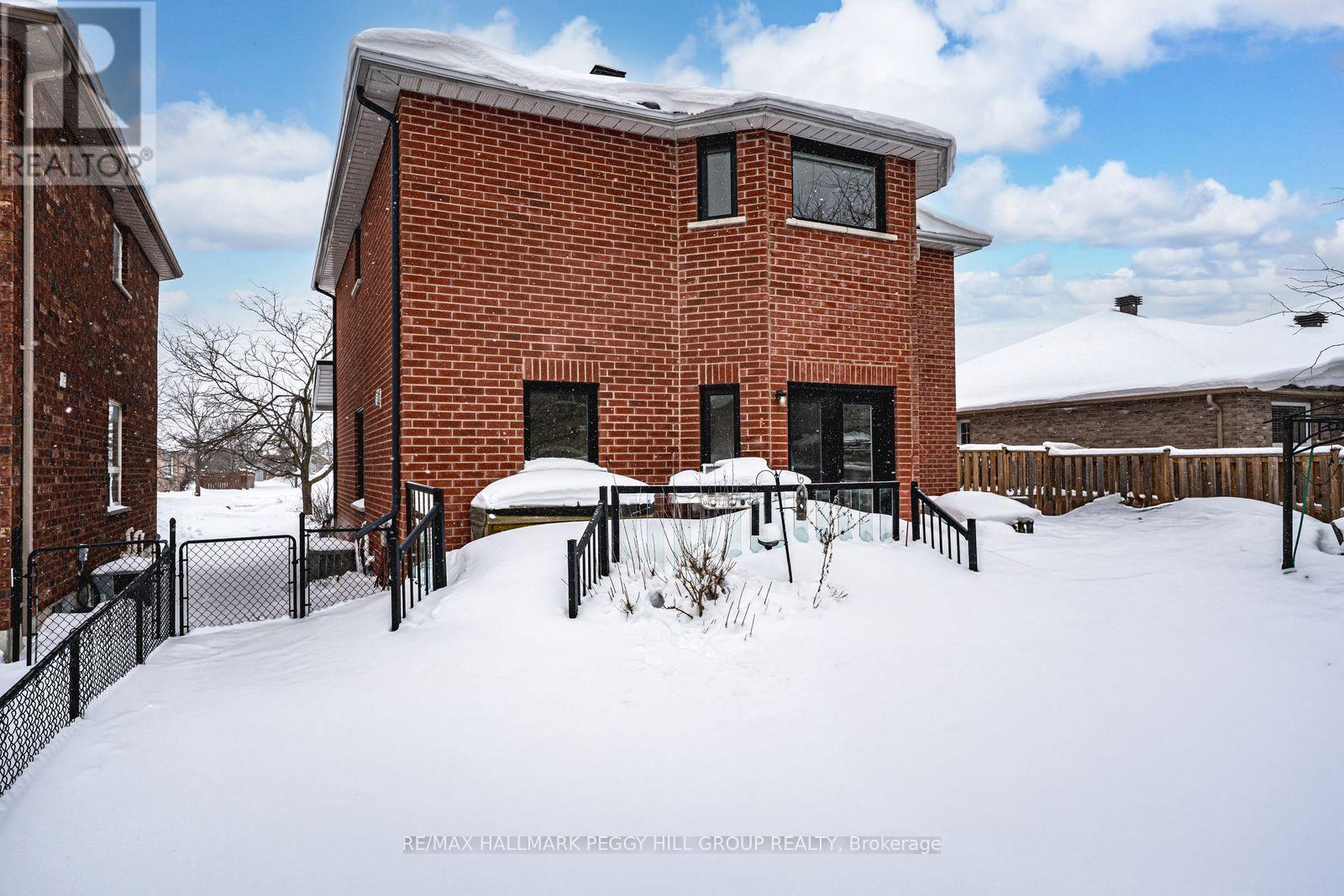 27 Mcavoy Drive, Barrie (Edgehill Drive), Ontario  L4N 0P8 - Photo 20 - S12757032