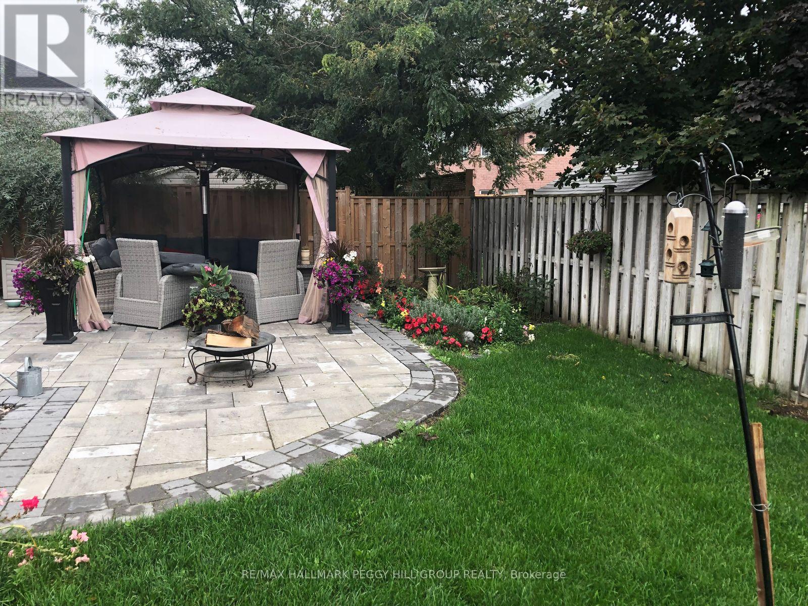 27 Mcavoy Drive, Barrie (Edgehill Drive), Ontario  L4N 0P8 - Photo 24 - S12757032