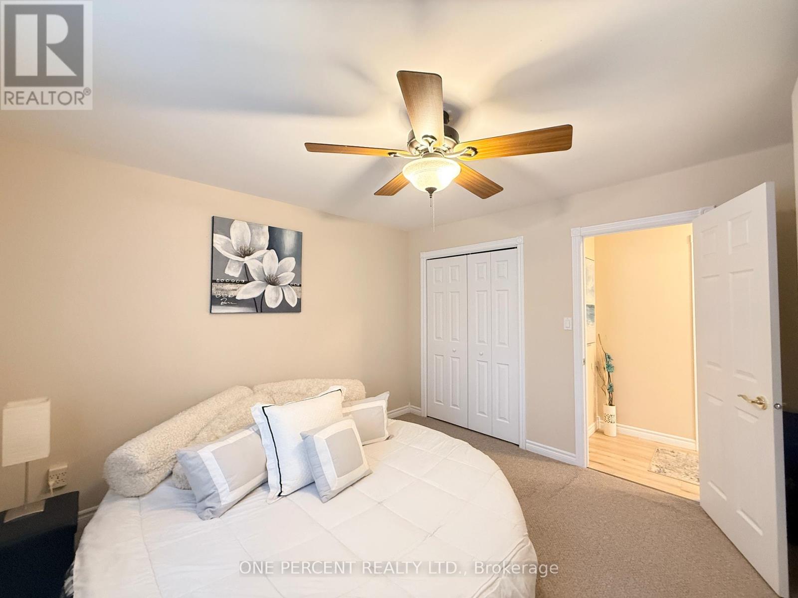 1423 River Road W, Wasaga Beach, Ontario  L9Z 2W5 - Photo 11 - S12757104