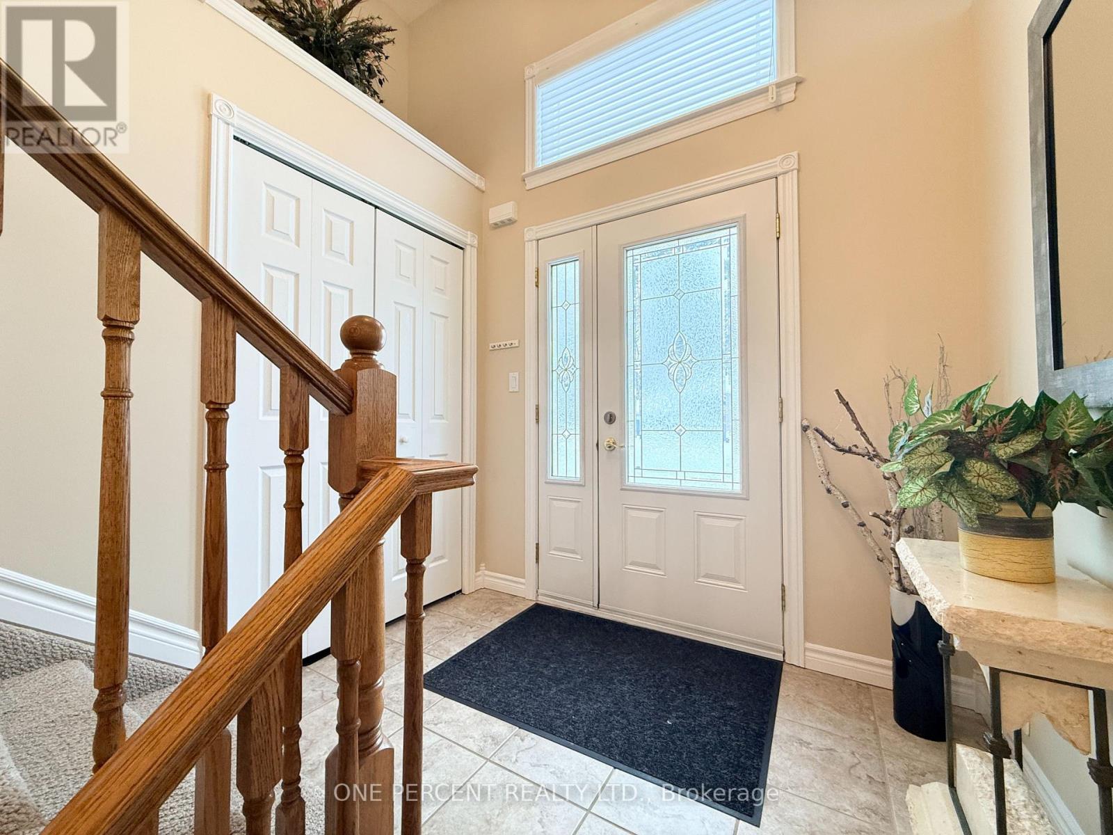 1423 River Road W, Wasaga Beach, Ontario  L9Z 2W5 - Photo 3 - S12757104