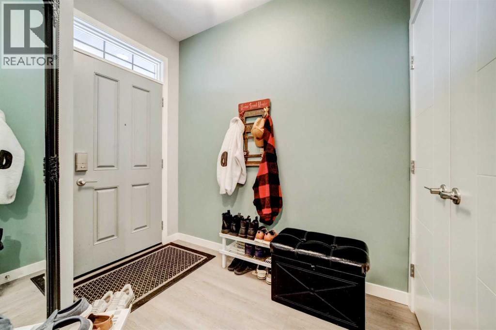 60 Alma Isobell Hodder Crescent N, Lethbridge, Alberta  T1H 7E4 - Photo 9 - A2263112