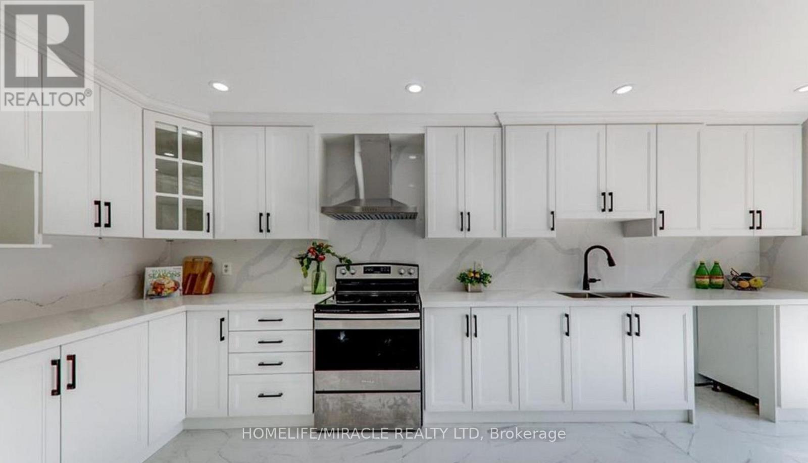 95 Luella Crescent, Brampton, Ontario  L7A 3H5 - Photo 11 - W12741212