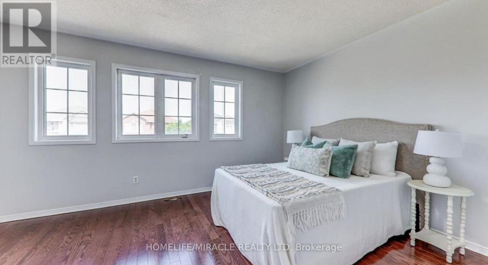 95 Luella Crescent, Brampton, Ontario  L7A 3H5 - Photo 19 - W12741212