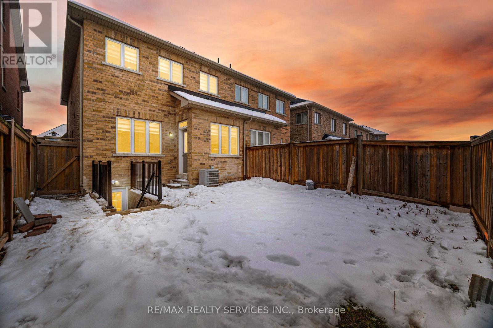 26 Deer Ridge Trail, Caledon, Ontario  L7C 3Z6 - Photo 46 - W12756834