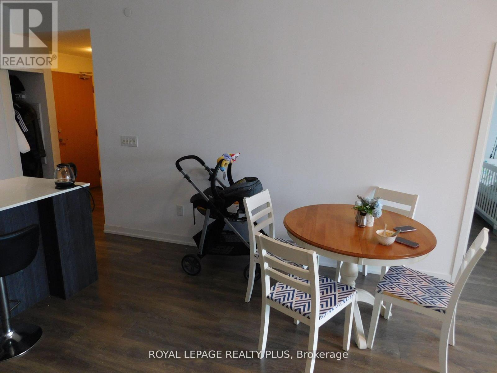 1609 - 2520 Eglinton Avenue W, Mississauga (Central Erin Mills), Ontario  L5M 0Y4 - Photo 20 - W12757026