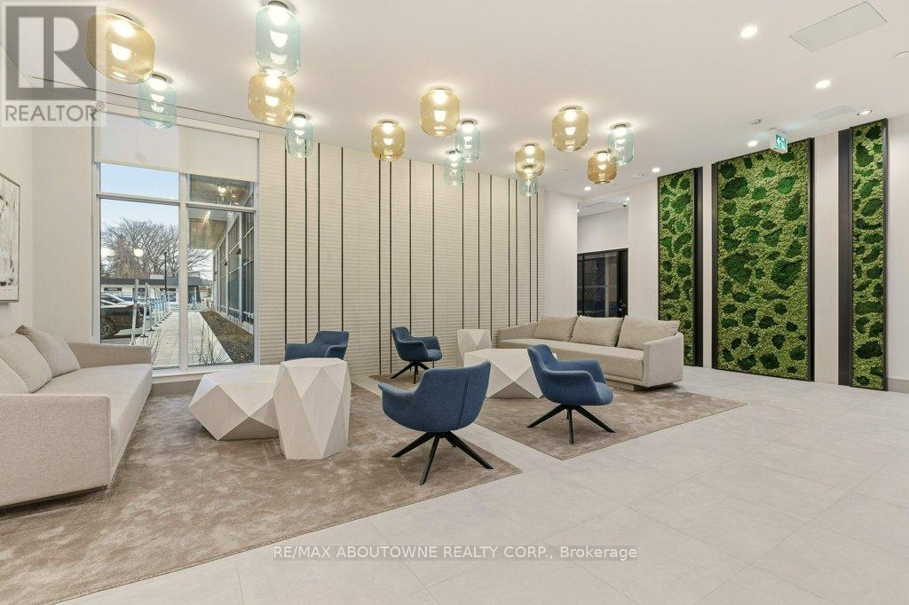 Ph3 - 500 Plains Road E, Burlington (Lasalle), Ontario  L7T 0C8 - Photo 5 - W12757046