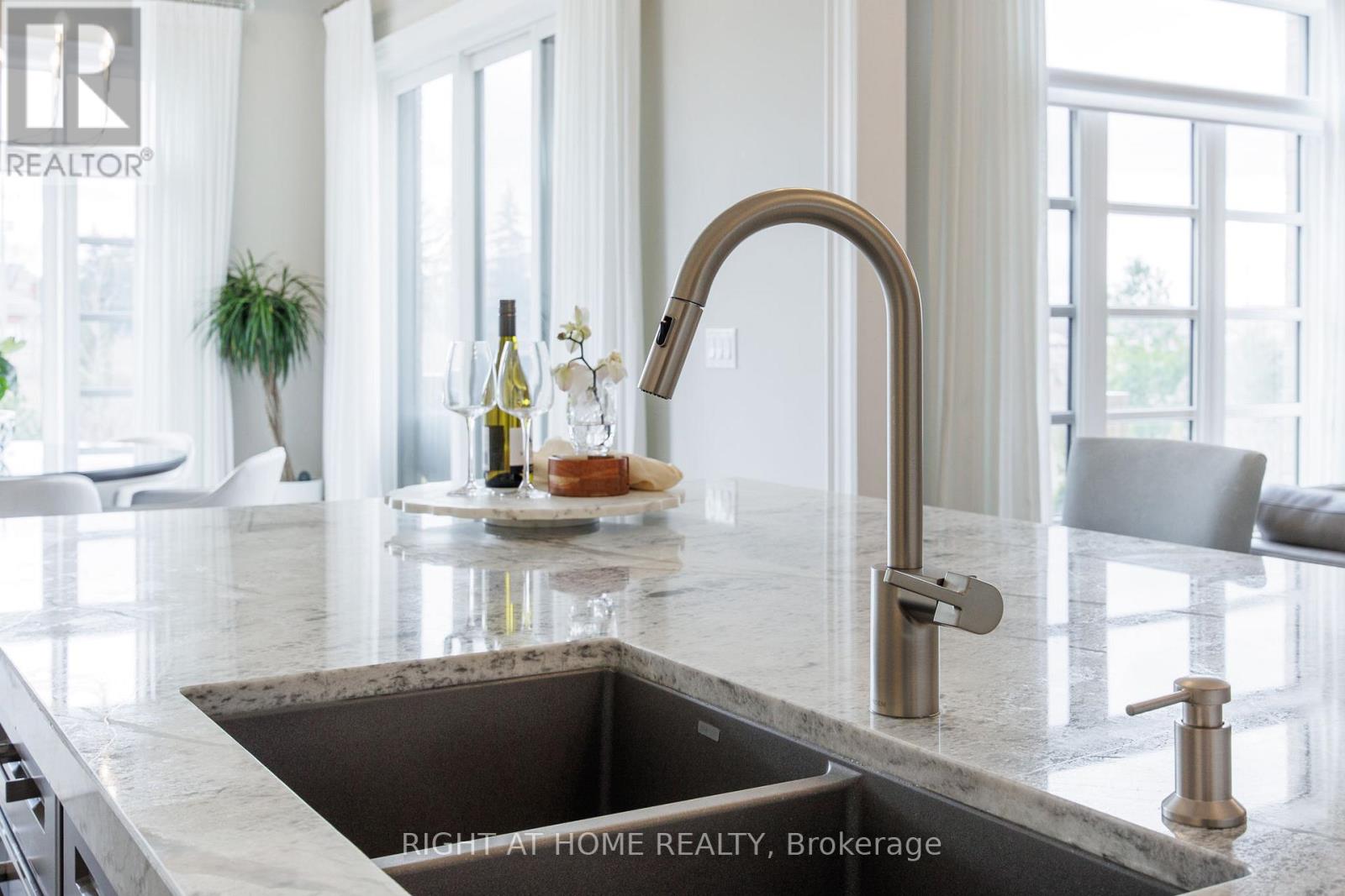 3124 Daniel Way, Oakville (Go Glenorchy), Ontario  L6H 0V1 - Photo 14 - W12757160