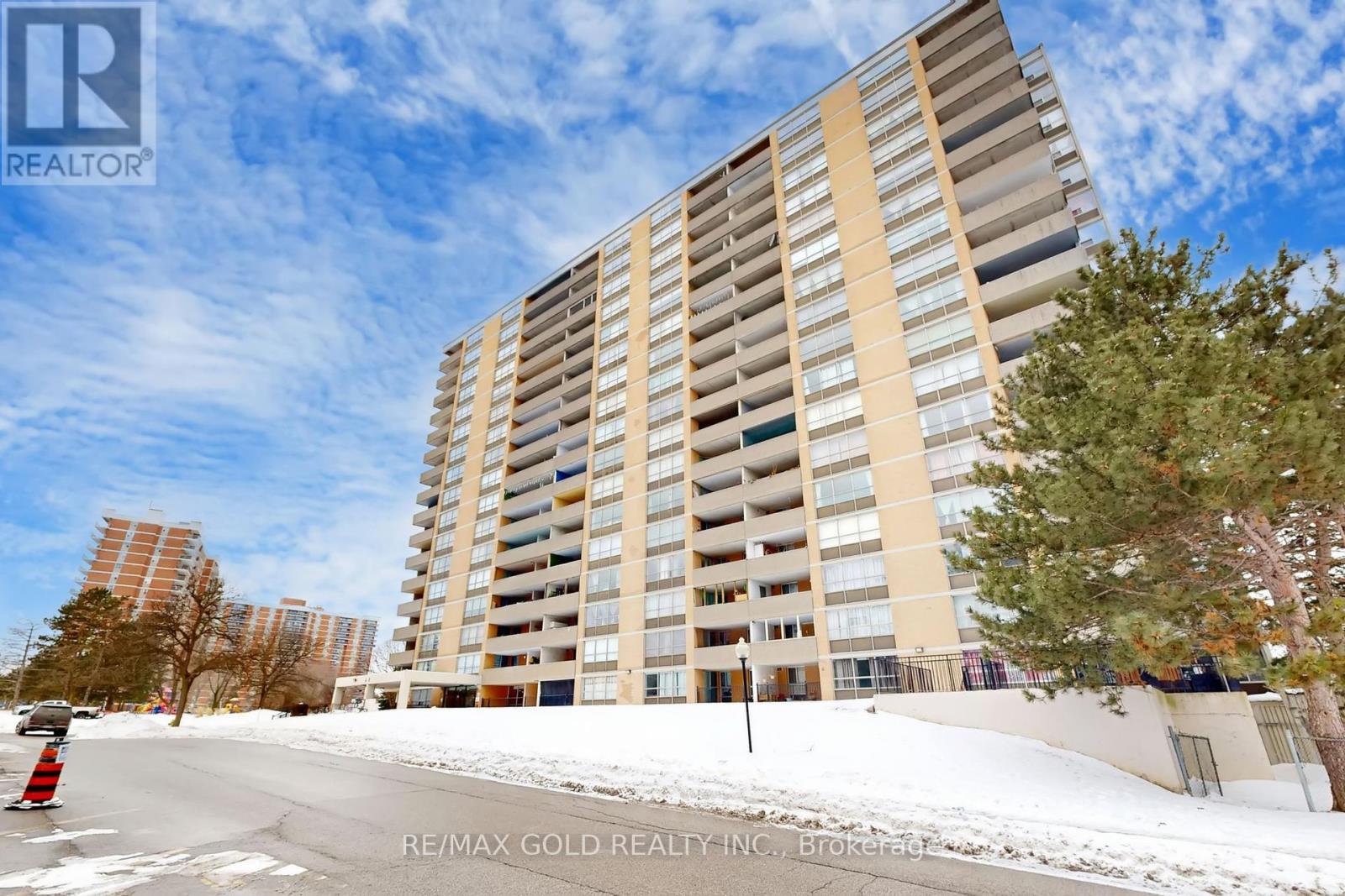 711 - 40 Panorama Court, Toronto (Mount Olive-Silverstone-Jamestown), Ontario  M9V 4M1 - Photo 3 - W12757188