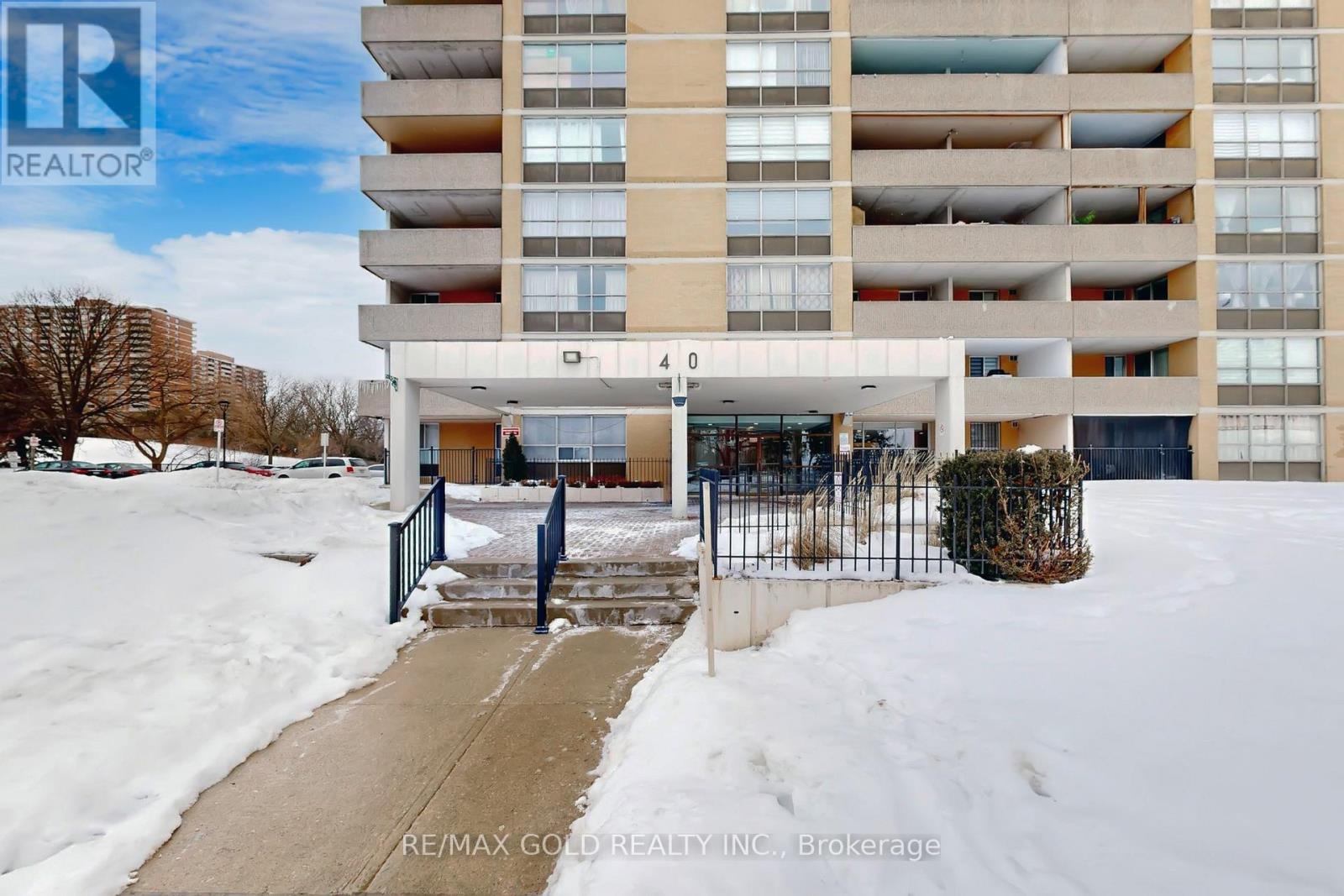 711 - 40 Panorama Court, Toronto (Mount Olive-Silverstone-Jamestown), Ontario  M9V 4M1 - Photo 4 - W12757188