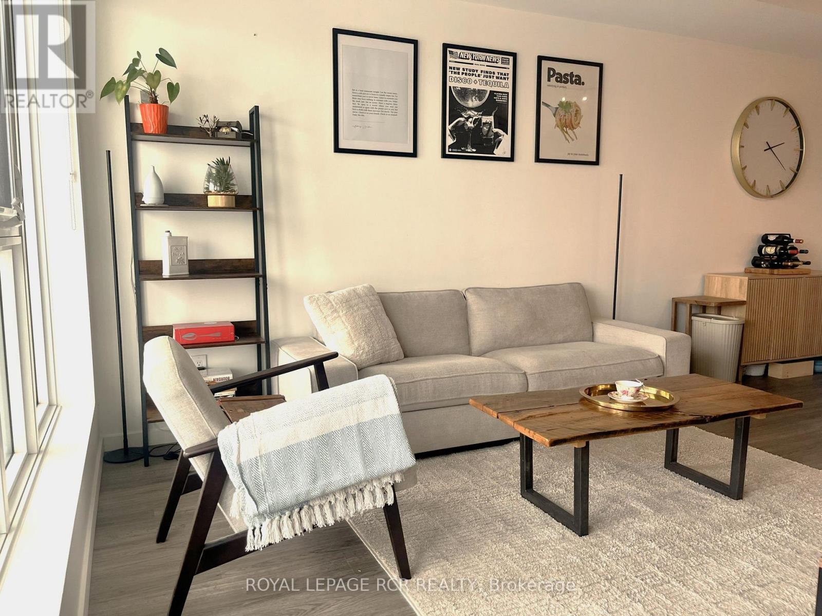 321 - 689 The Queensway, Toronto (Stonegate-Queensway), Ontario  M8Y 0C8 - Photo 11 - W12757230