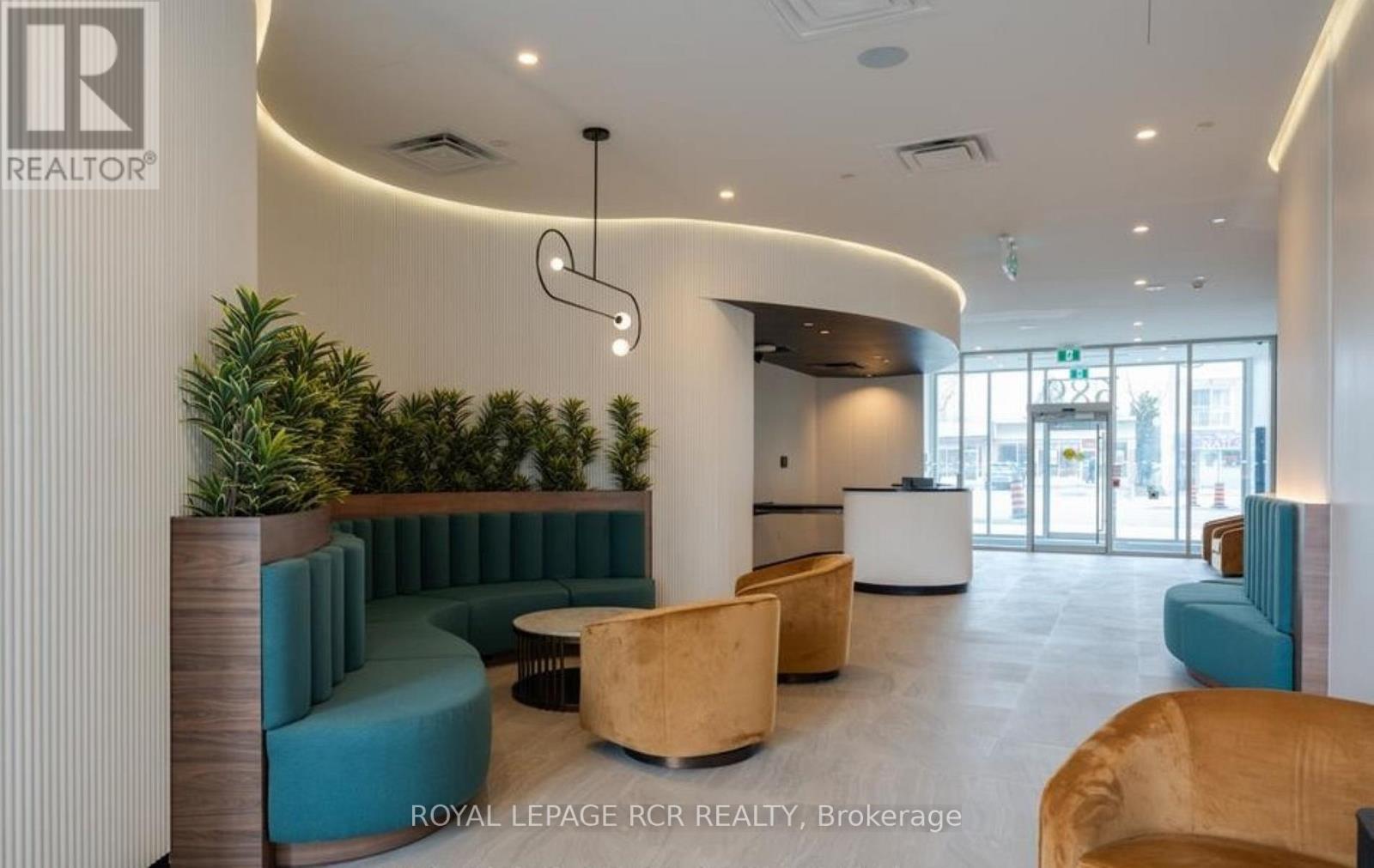 321 - 689 The Queensway, Toronto (Stonegate-Queensway), Ontario  M8Y 0C8 - Photo 3 - W12757230