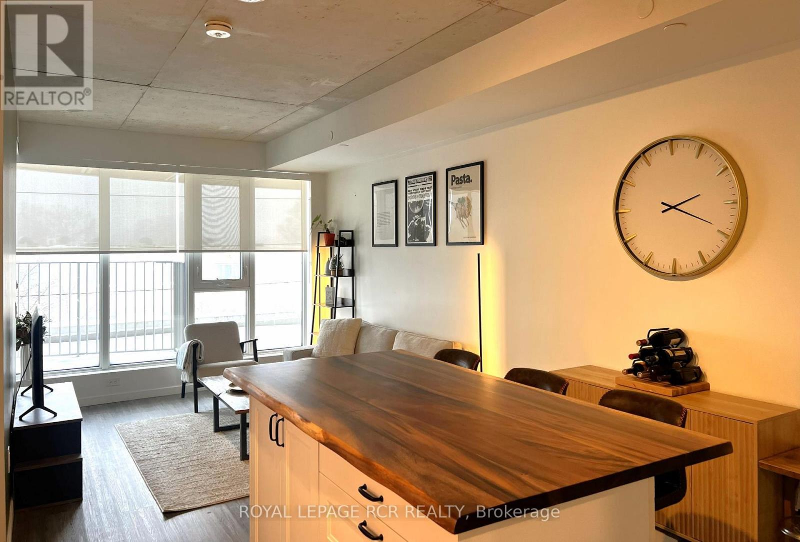 321 - 689 The Queensway, Toronto (Stonegate-Queensway), Ontario  M8Y 0C8 - Photo 8 - W12757230