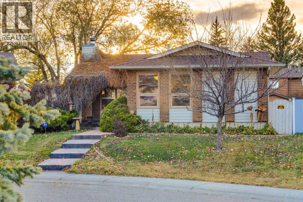 21 Midridge Green Se, Calgary, Alberta  T2X 1C9 - Photo 34 - A2278195