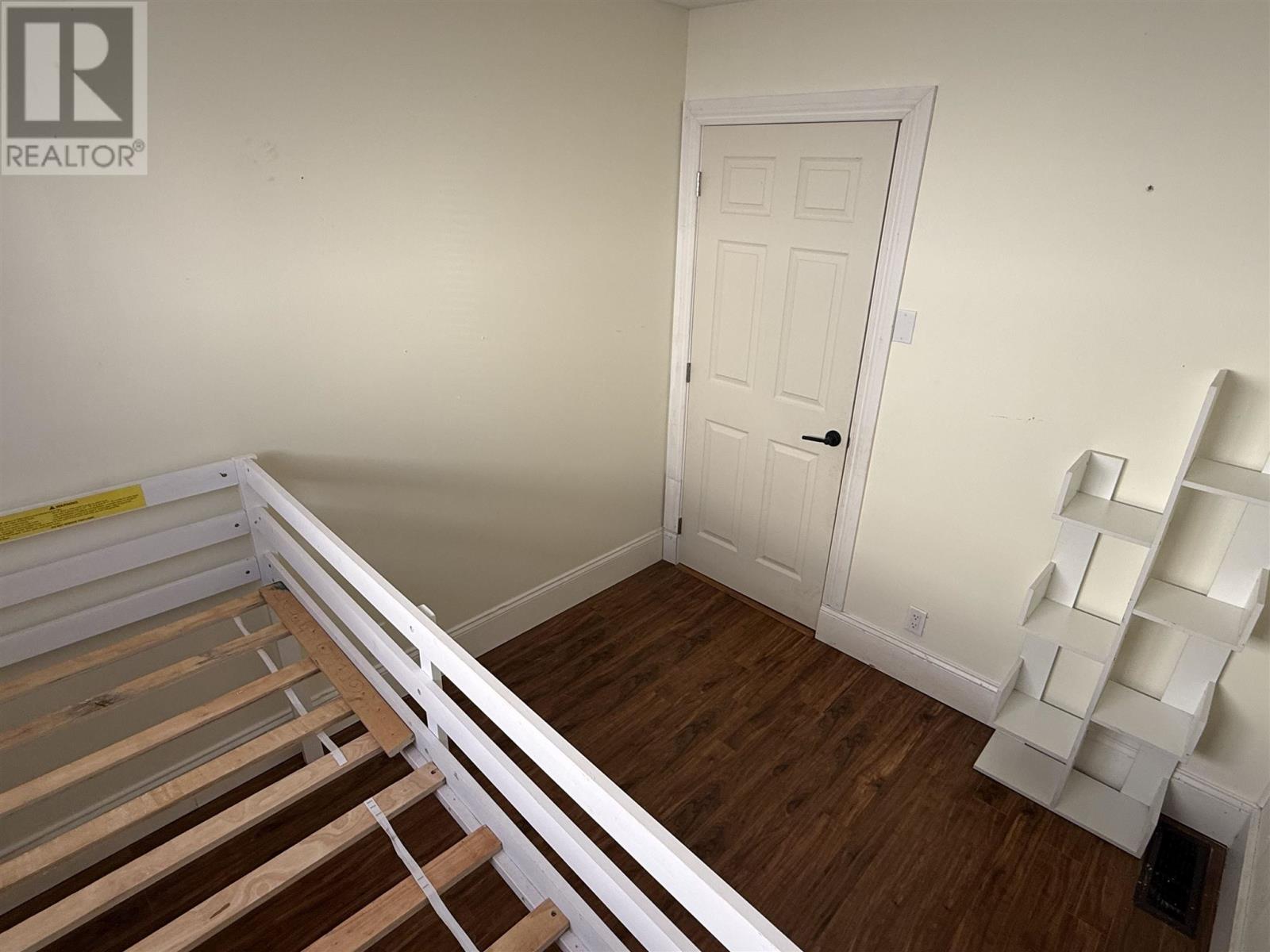 104 Taylor Blvd, Elliot Lake, Ontario  P5A 3K2 - Photo 26 - SM260168