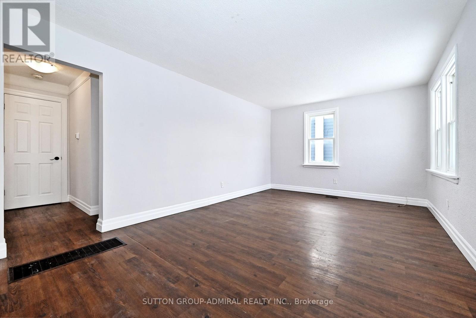 145 Ninth Avenue, Kitchener, Ontario  N2C 1T1 - Photo 7 - X12756806