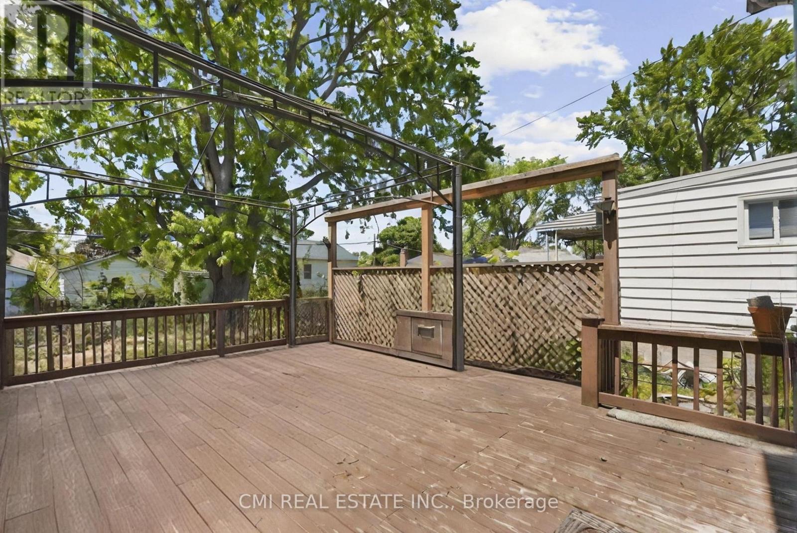 433 Lydia Street, Sarnia, Ontario  N7T 6P5 - Photo 34 - X12757044