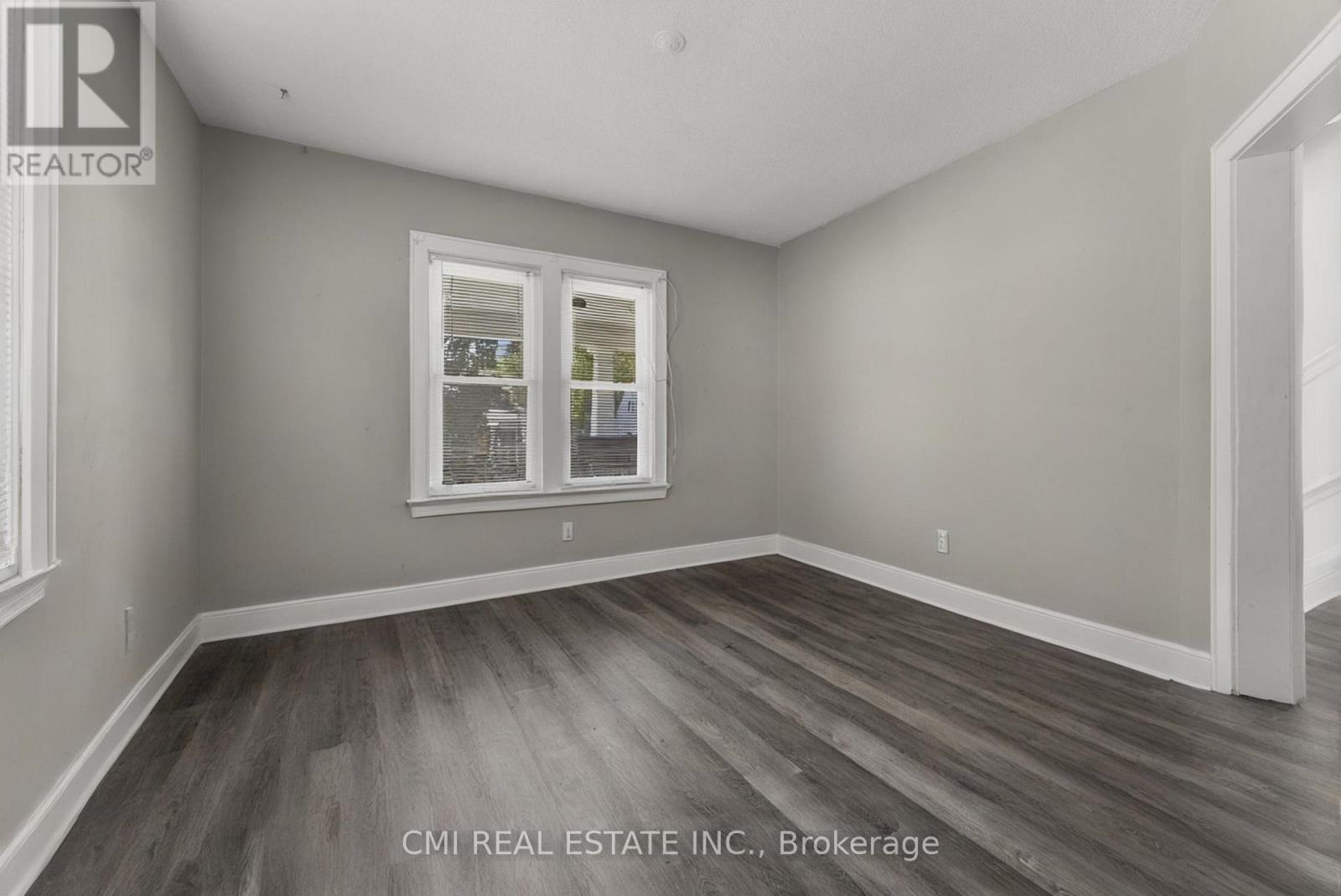 433 Lydia Street, Sarnia, Ontario  N7T 6P5 - Photo 7 - X12757044