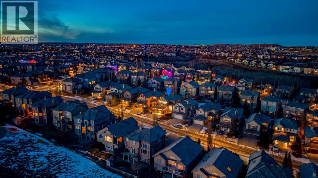 70 Royal Ridge Manor Nw, Calgary, Alberta  T3G 5Z1 - Photo 29 - A2280887