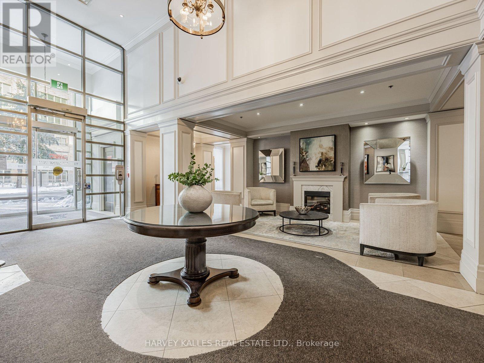 327 - 205 The Donway W, Toronto, Ontario  M3B 3S5 - Photo 2 - C12757318