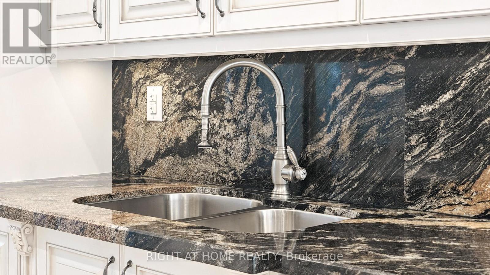 2805 - 100 Antibes Drive, Toronto, Ontario  M2R 3N1 - Photo 11 - C12757536