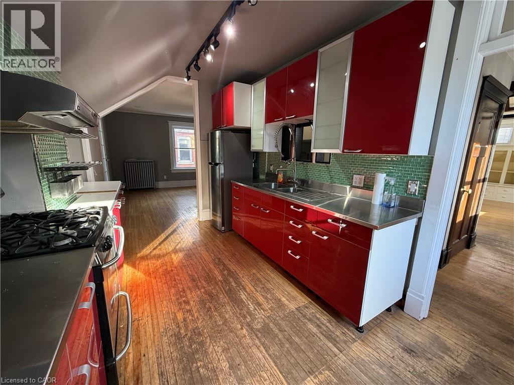 288 Frederick Street, Kitchener, Ontario  N2H 2N5 - Photo 7 - 40802919