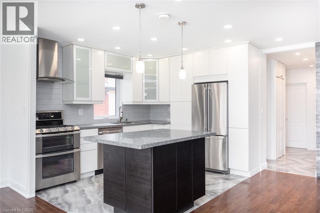 2162 Mount Forest Drive Unit# Upper, Burlington, Ontario  L7P 1H7 - Photo 4 - 40802803