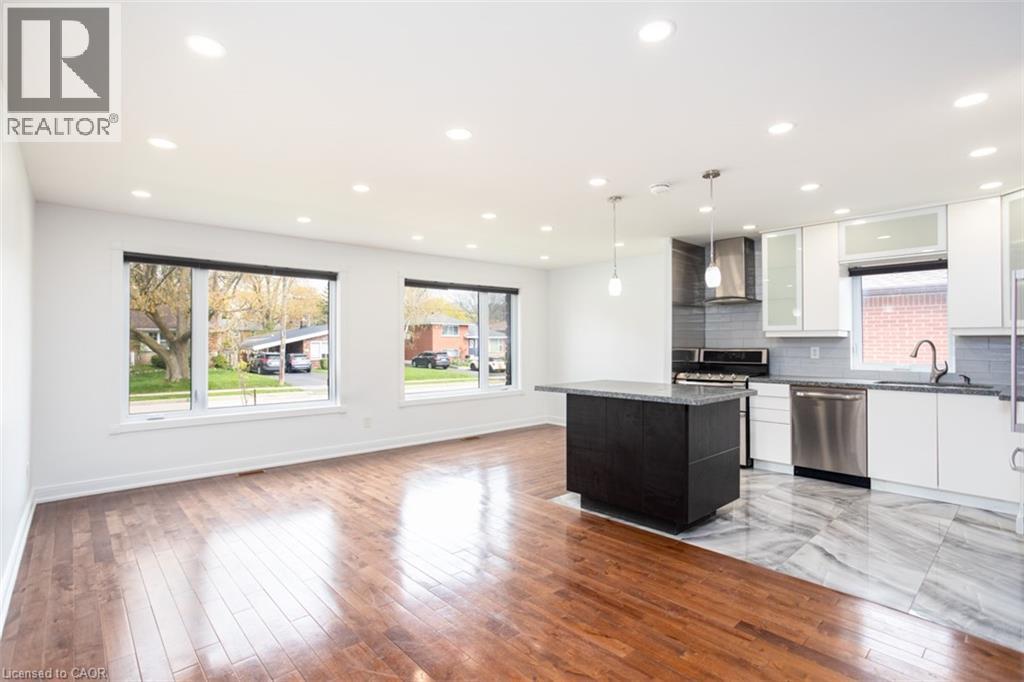 2162 Mount Forest Drive Unit# Upper, Burlington, Ontario  L7P 1H7 - Photo 7 - 40802803