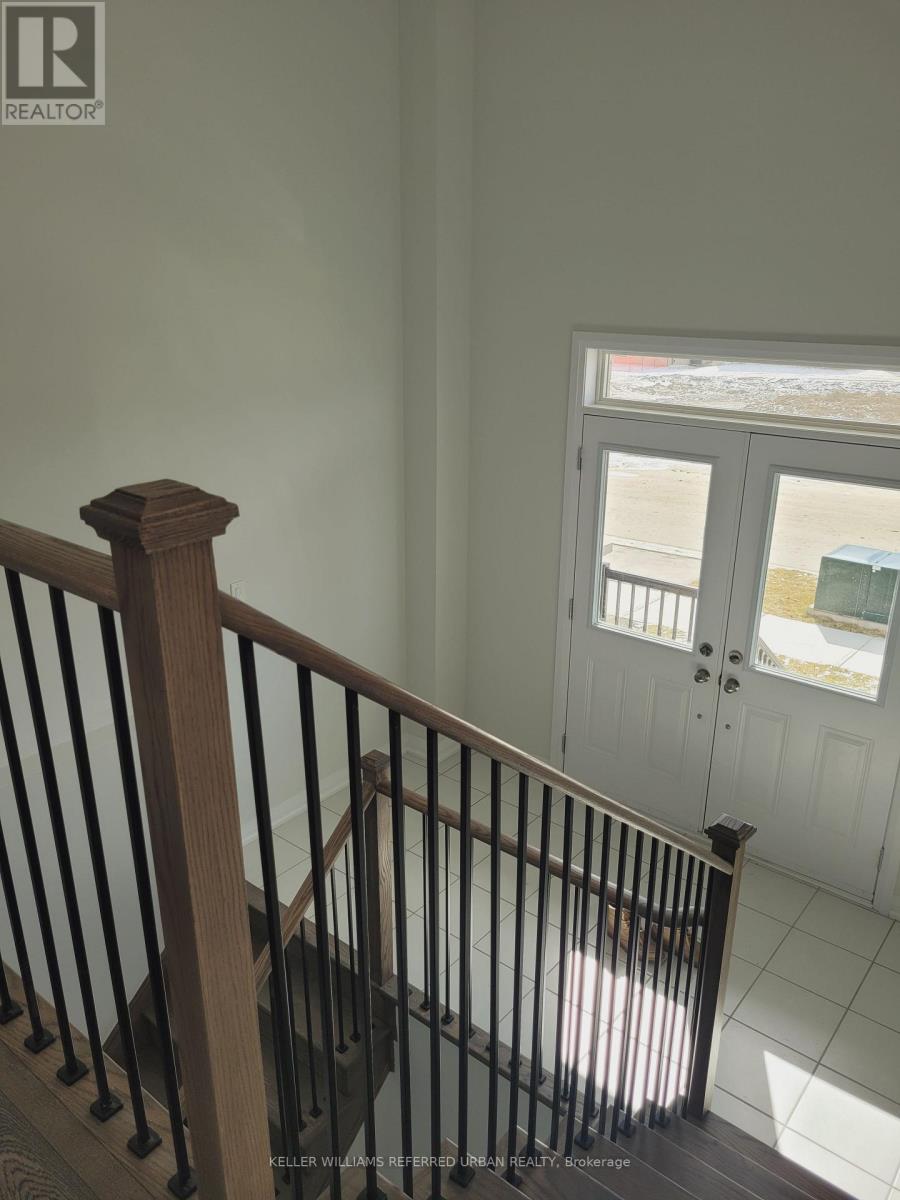 1466 Stovell Crescent, Innisfil (Lefroy), Ontario  L0L 1W0 - Photo 21 - N12757454