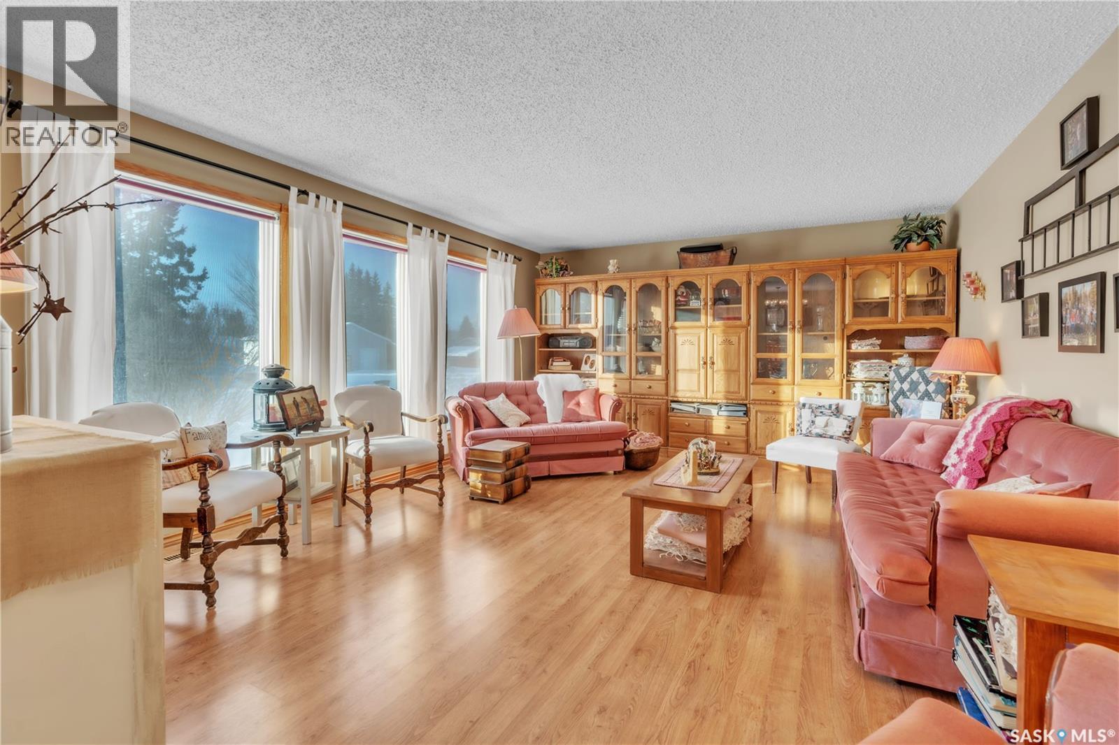 178 4th Street E, Pierceland, Saskatchewan  S0M 2X0 - Photo 3 - SK027852