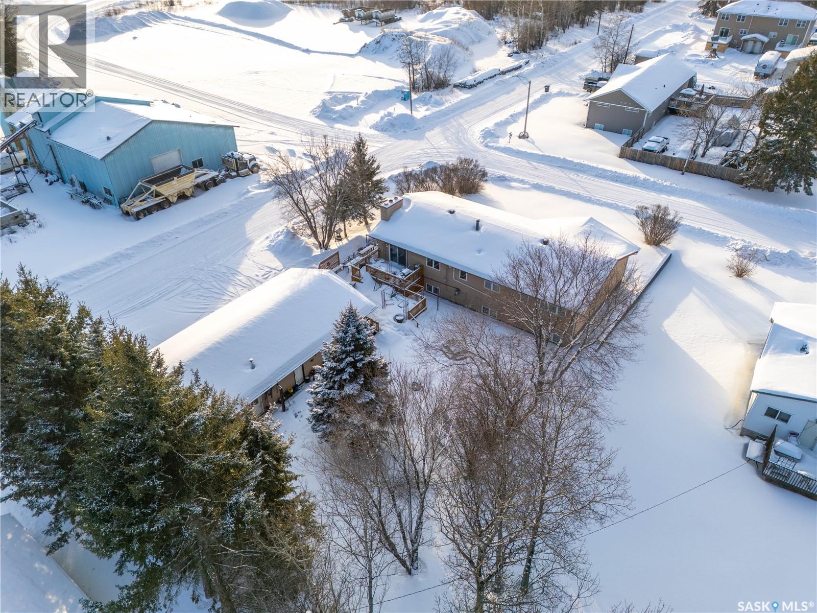 178 4th Street E, Pierceland, Saskatchewan  S0M 2X0 - Photo 38 - SK027852