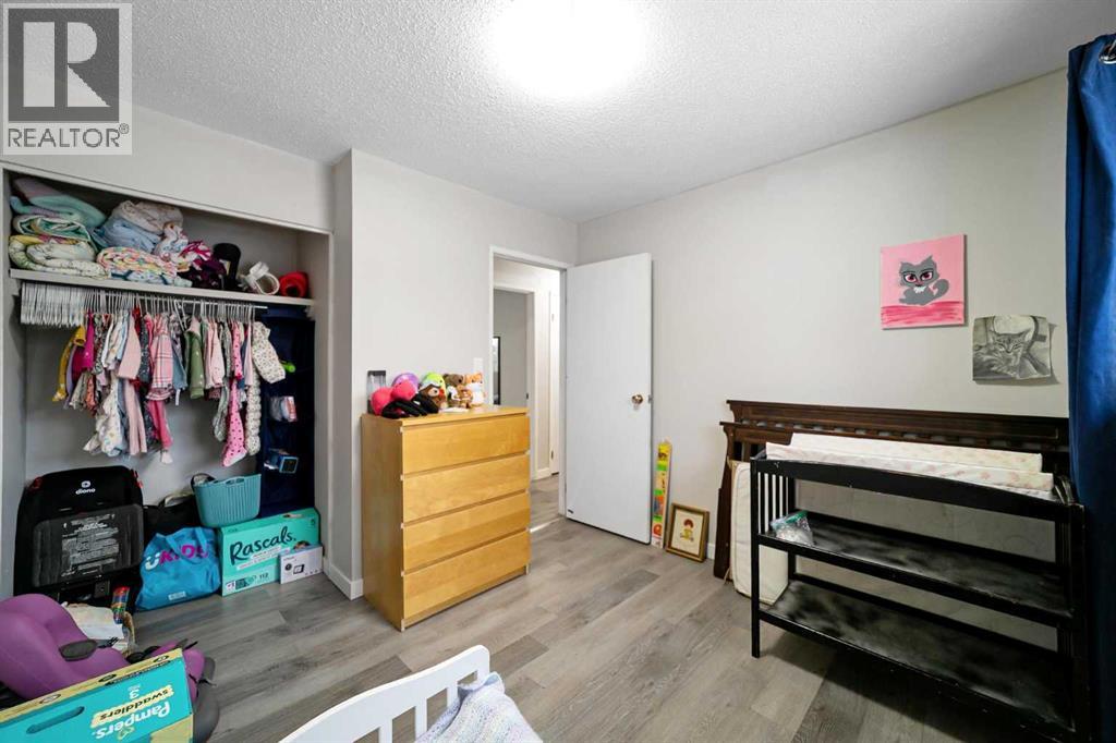 5205 57 Street, Camrose, Alberta  T4V 2Y7 - Photo 13 - A2282505