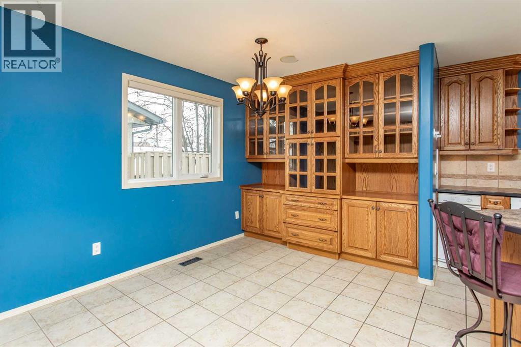 5210 47 Street, Lacombe, Alberta  T4L 1J3 - Photo 8 - A2283403