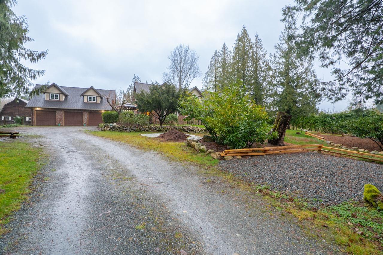 25243 68 Avenue, Langley, British Columbia  V4W 1T9 - Photo 2 - R3086062