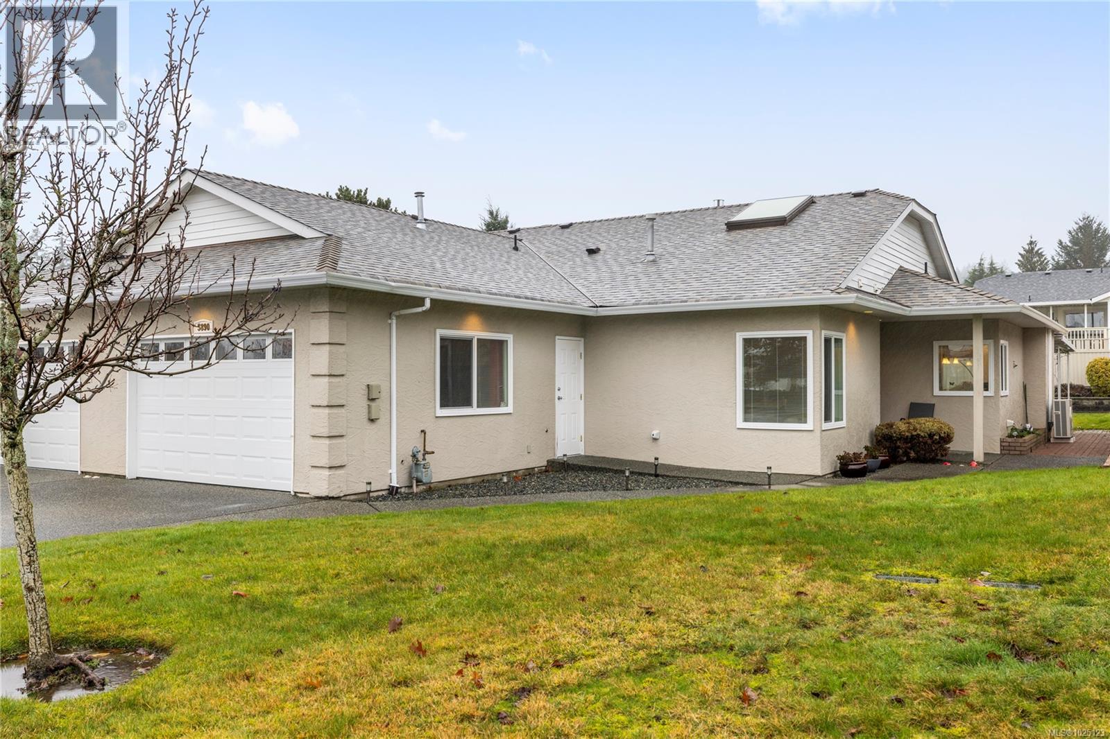 5890 Primrose Dr, Nanaimo, British Columbia