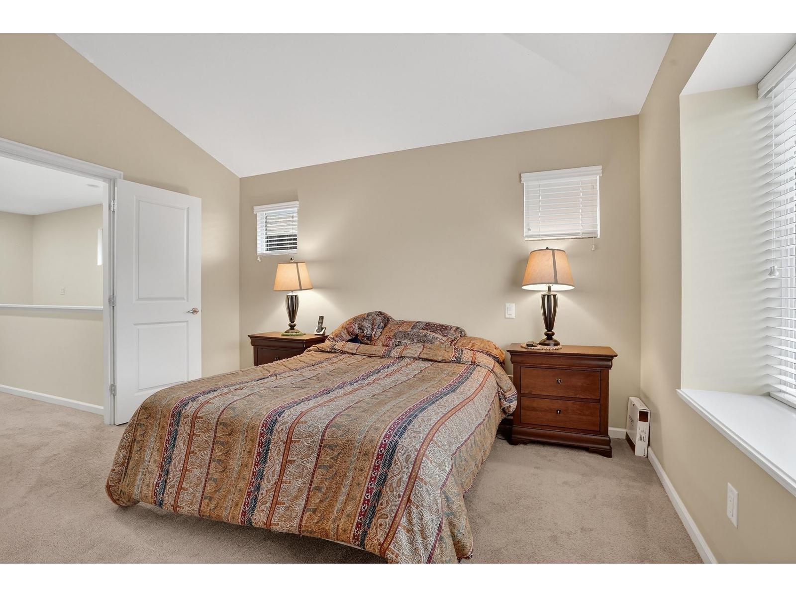 6909 208b Street, Langley, British Columbia  V2Y 0G3 - Photo 13 - R3085865