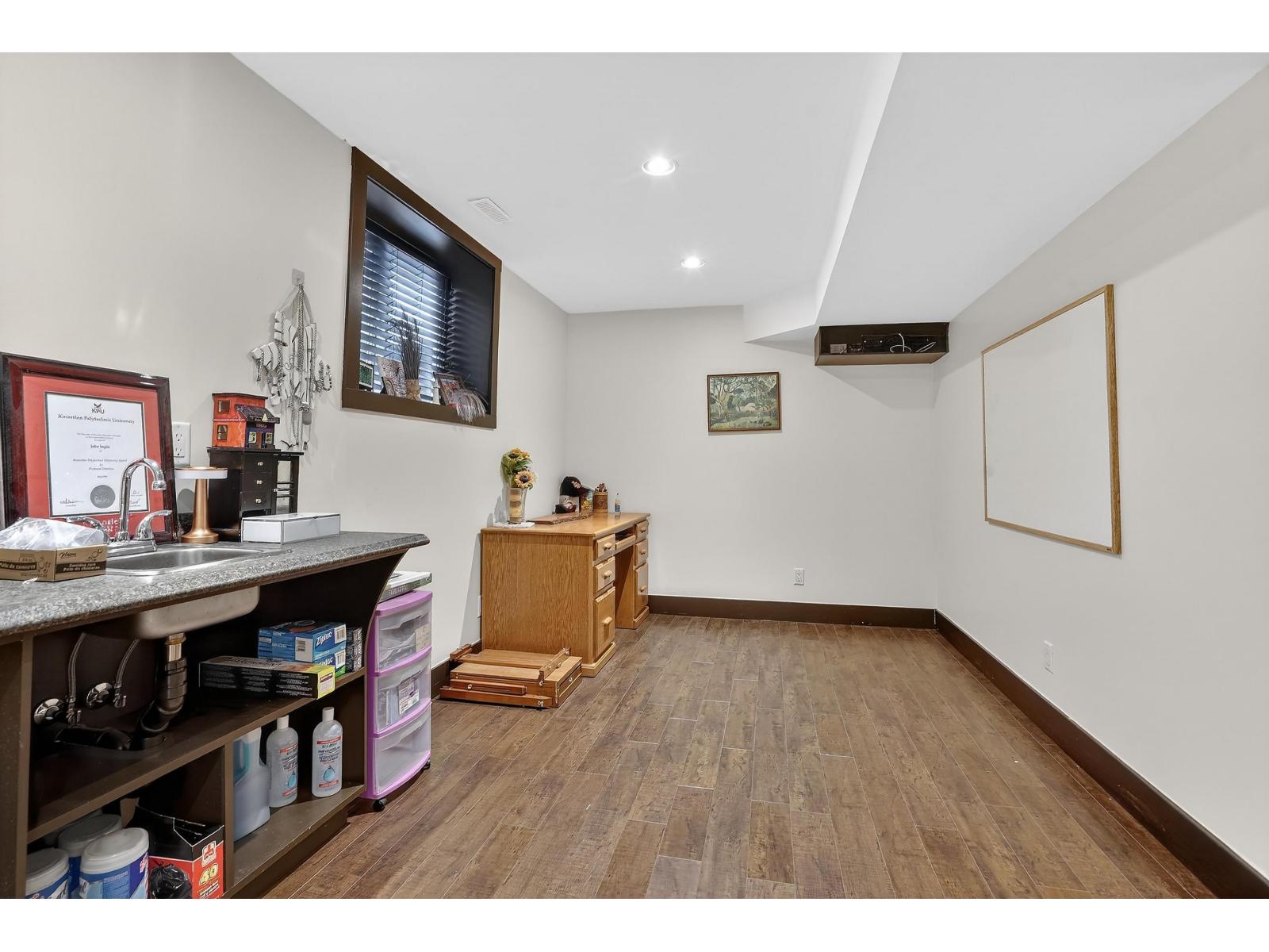 6909 208b Street, Langley, British Columbia  V2Y 0G3 - Photo 18 - R3085865