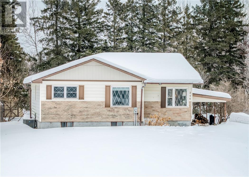 346 St Onge, Chelmsford, Ontario  P0M 1L0 - Photo 1 - 2126321