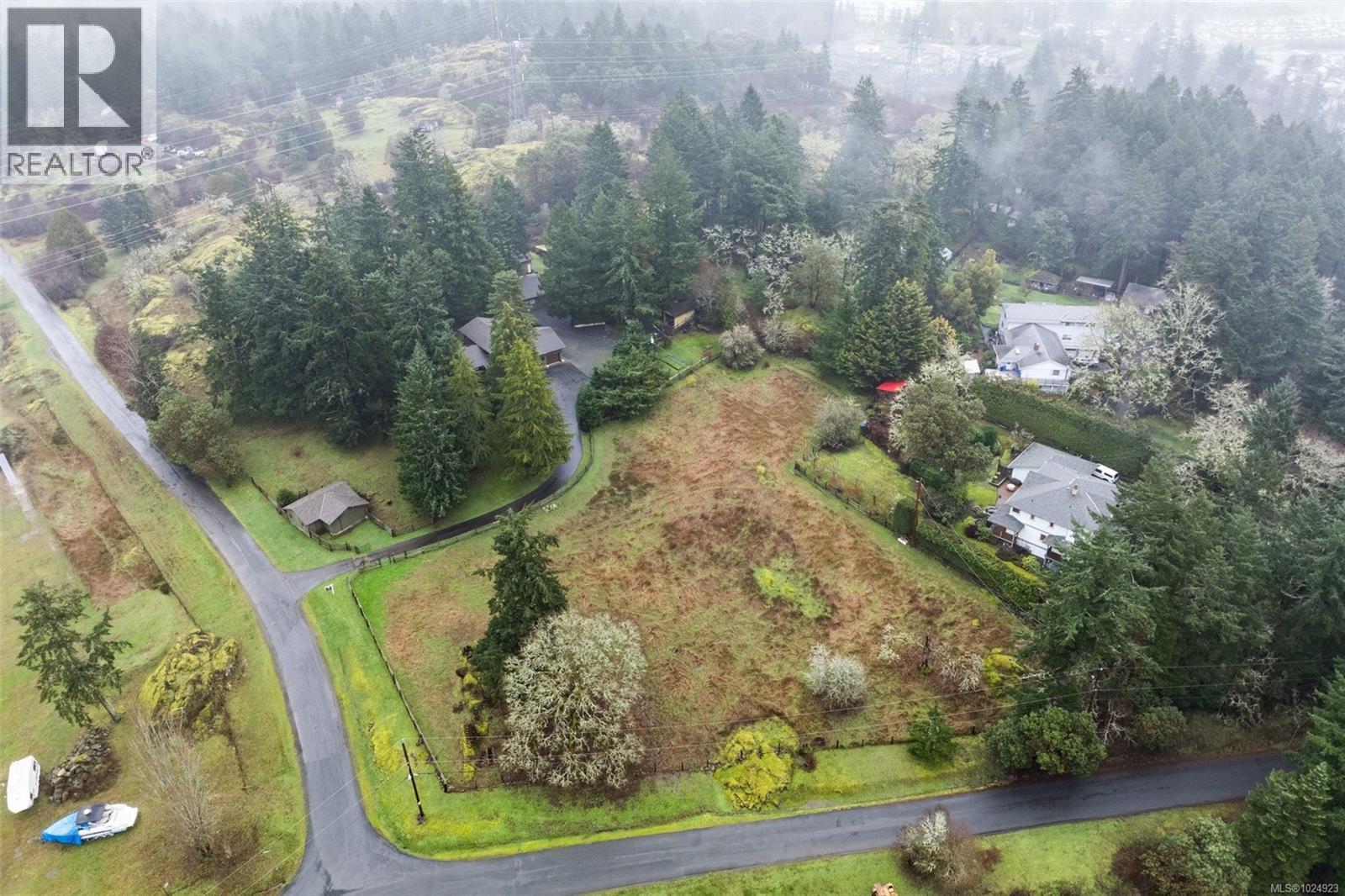 4395 Liberto Rd, Saanich, British Columbia  V9E 2C4 - Photo 2 - 1024923