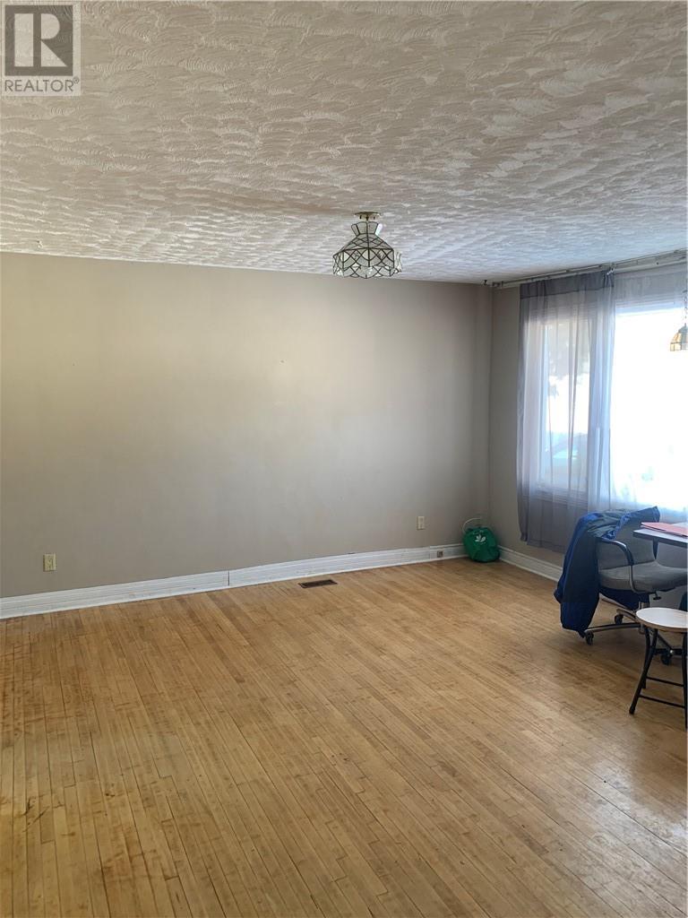 42 Lewis, Spanish, Ontario  P0P 2A0 - Photo 13 - 2126329