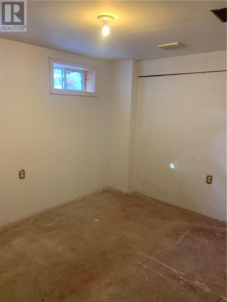 42 Lewis, Spanish, Ontario  P0P 2A0 - Photo 18 - 2126329